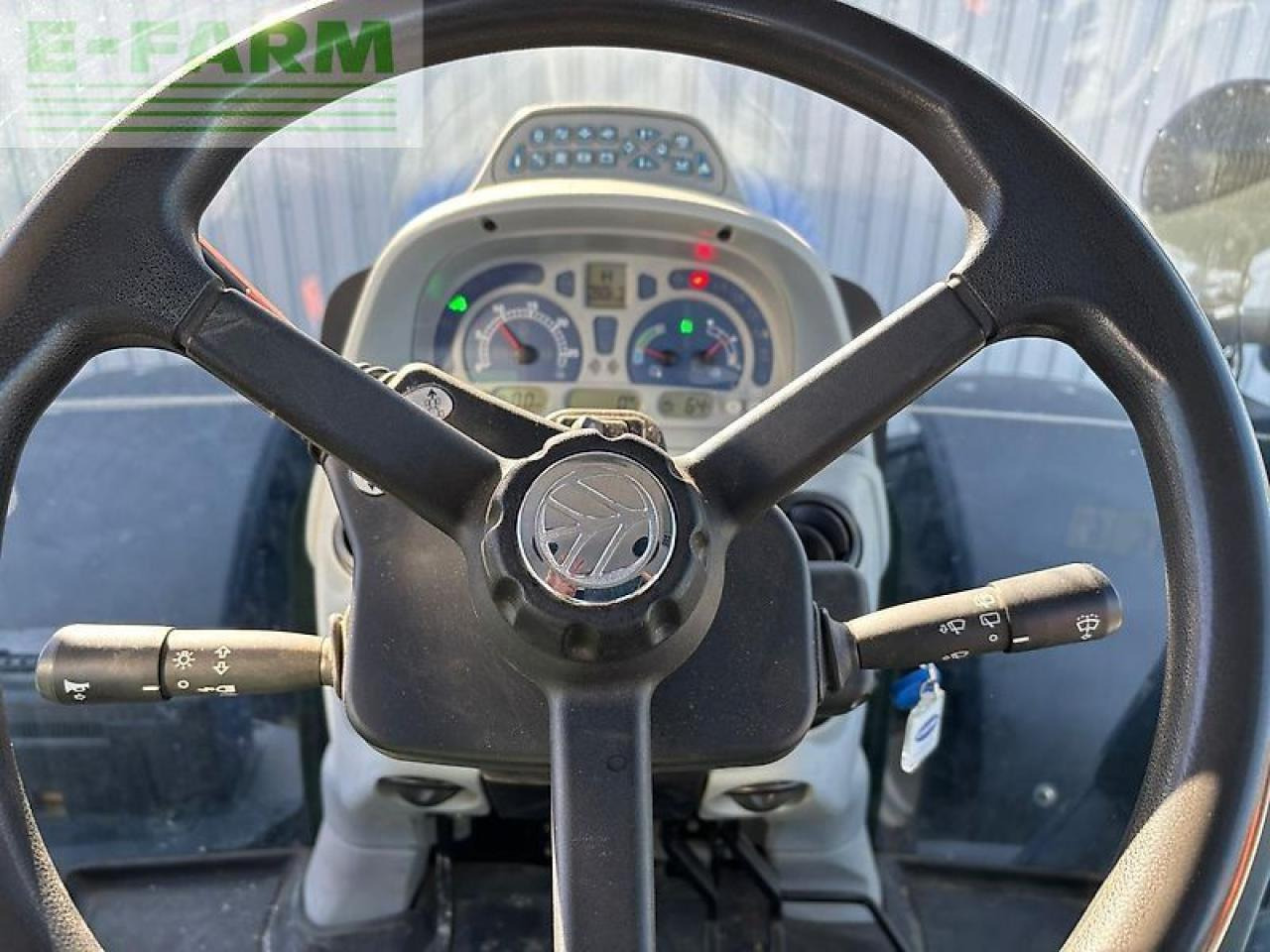 New Holland t7.175 - Трактор: фото 5 New Holland t7.175 - Трактор: фото 5