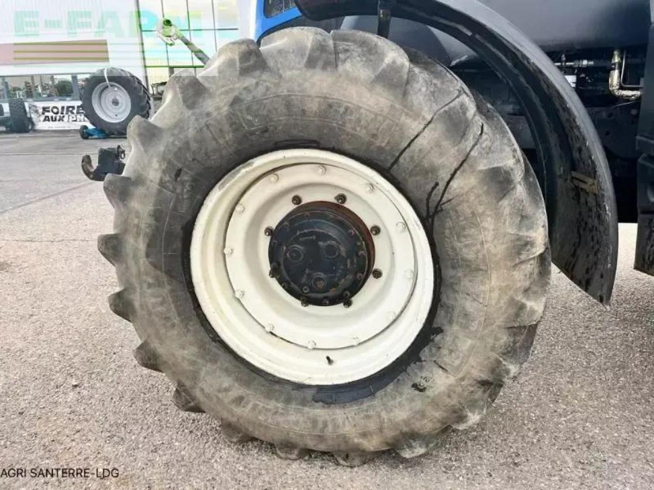 New Holland t7.200 ac - Трактор: фото 5 New Holland t7.200 ac - Трактор: фото 5