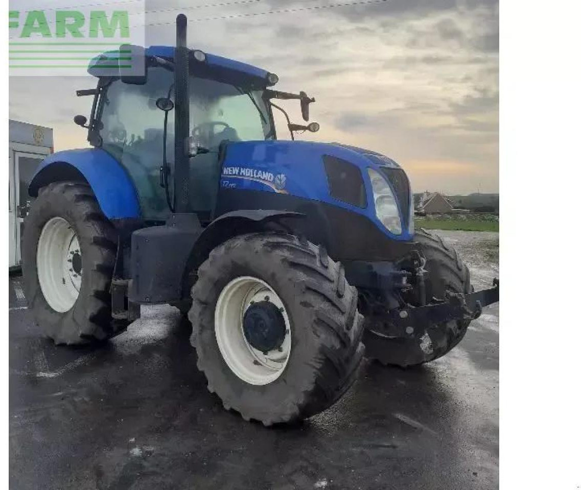 New Holland t7.200 r c clas. - Трактор: фото 2 New Holland t7.200 r c clas. - Трактор: фото 2