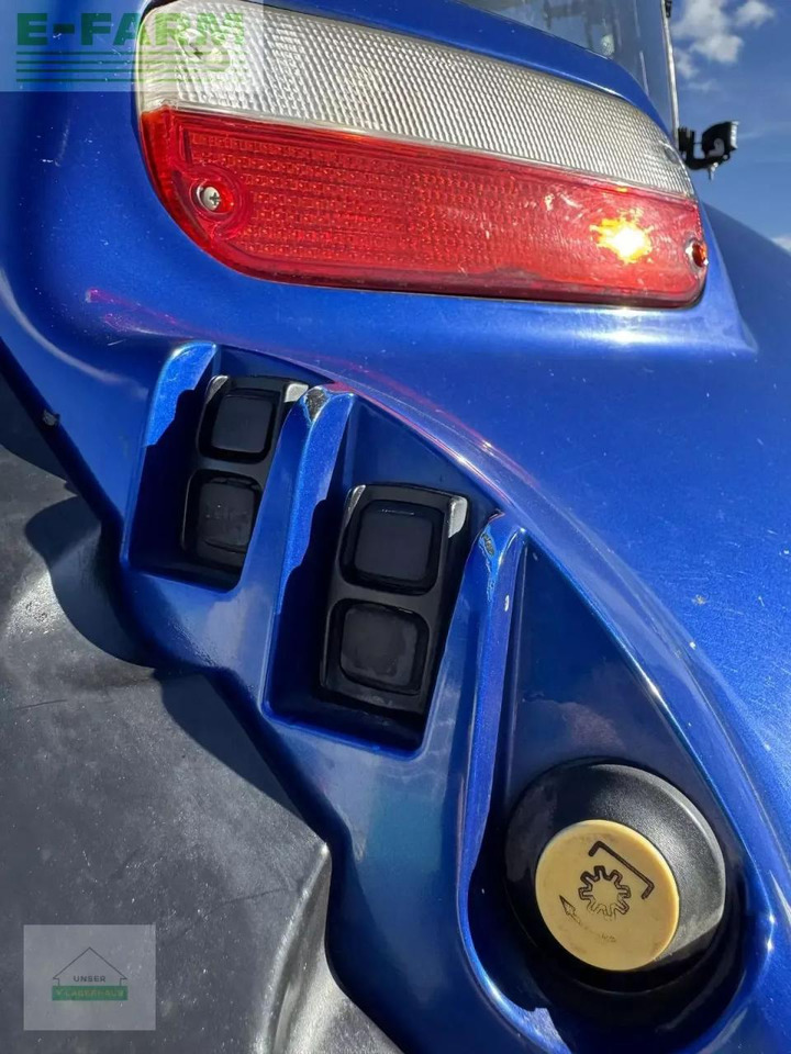 Трактор New Holland t7.210 auto command: фото 11 Трактор New Holland t7.210 auto command: фото 11