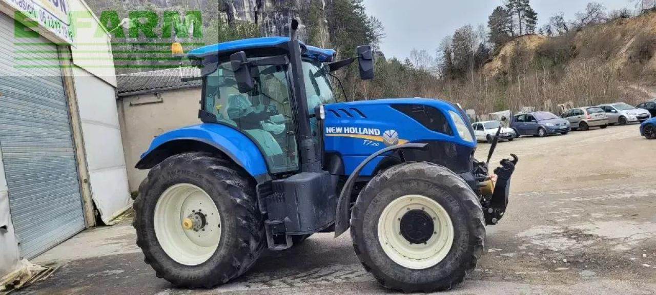 New Holland t7.210 sw - Трактор: фото 3 New Holland t7.210 sw - Трактор: фото 3