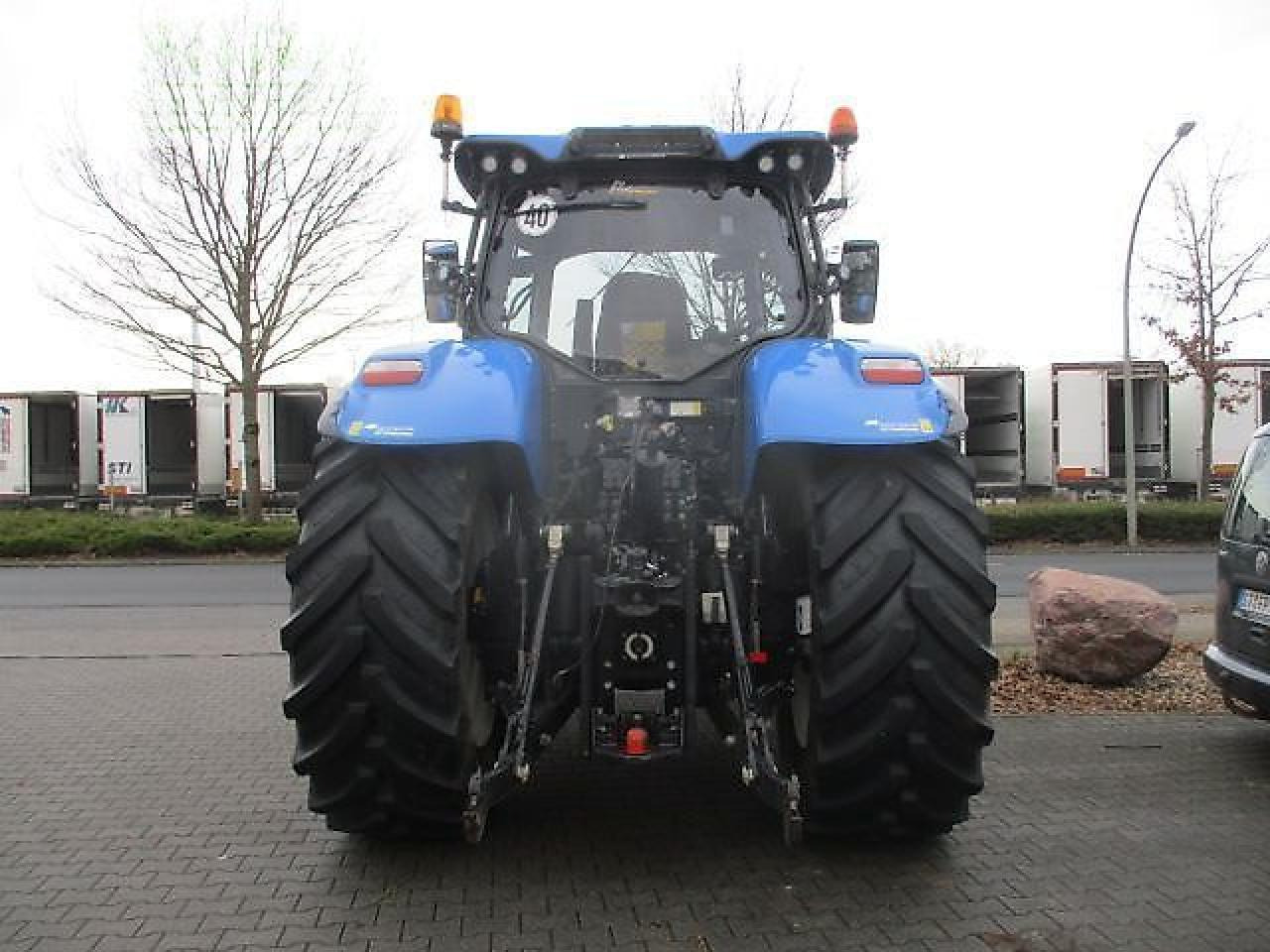 New Holland t7.230 ac - Трактор: фото 5 New Holland t7.230 ac - Трактор: фото 5