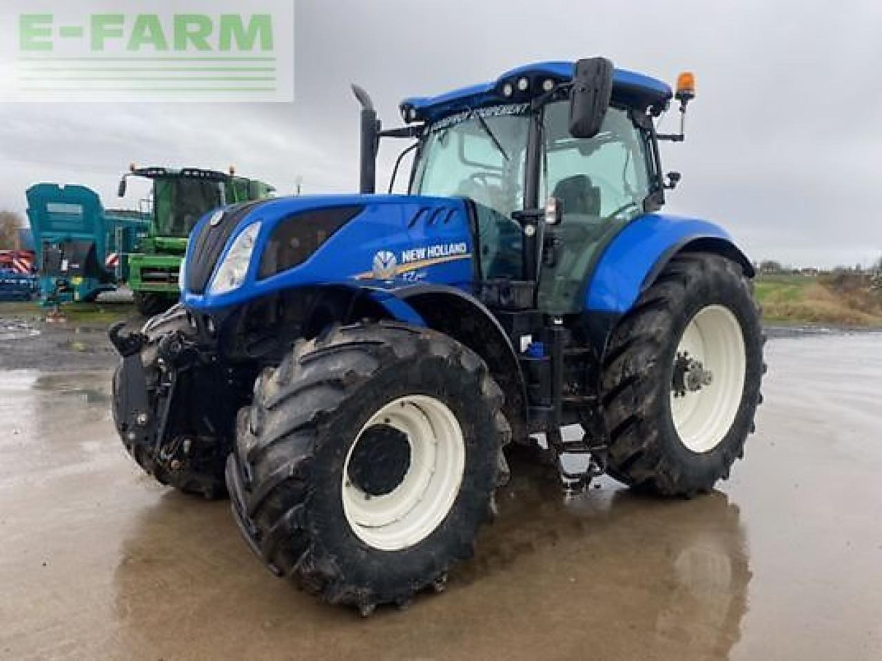 New Holland t7.260 pc - Трактор: фото 1 New Holland t7.260 pc - Трактор: фото 1