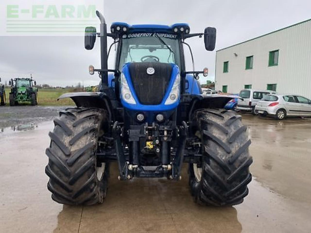 New Holland t7.260 pc - Трактор: фото 2 New Holland t7.260 pc - Трактор: фото 2