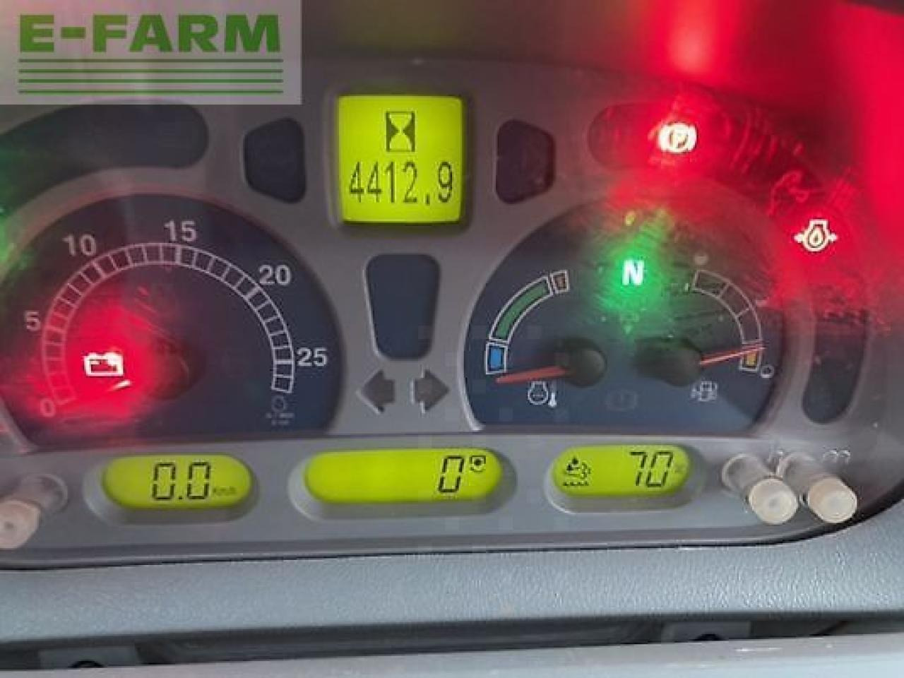 Трактор New Holland t7.260 pc: фото 10