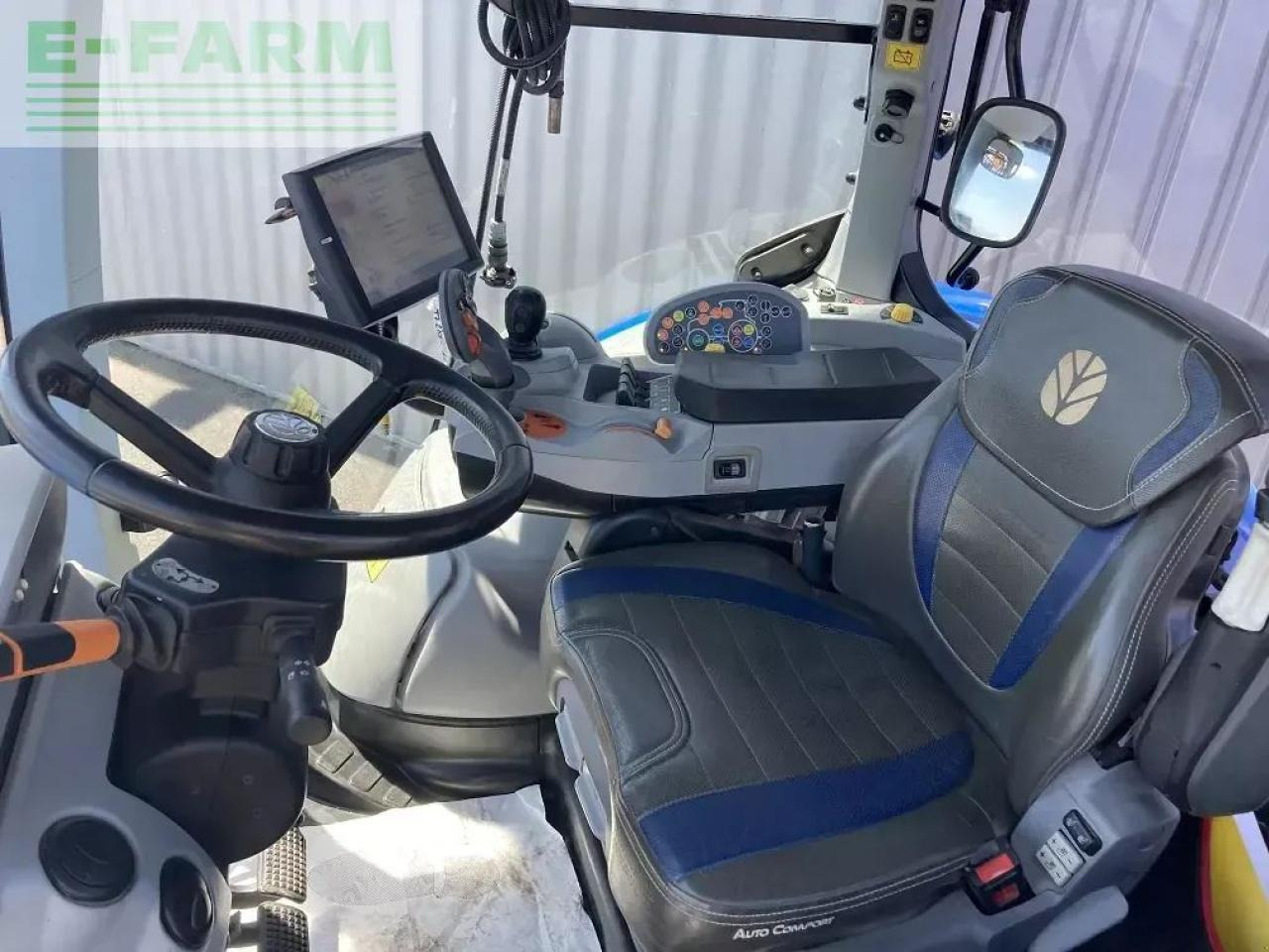 Трактор New Holland t7.270 auto command: фото 9