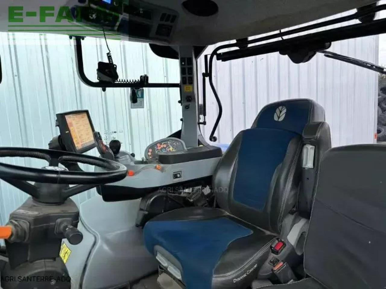 New Holland t7.315 - Трактор: фото 5 New Holland t7.315 - Трактор: фото 5