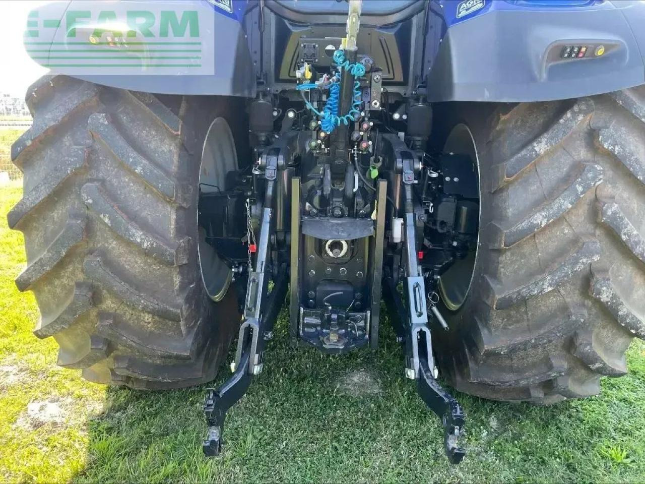 Трактор New Holland t7.315 hd plmi HD: фото 6 Трактор New Holland t7.315 hd plmi HD: фото 6