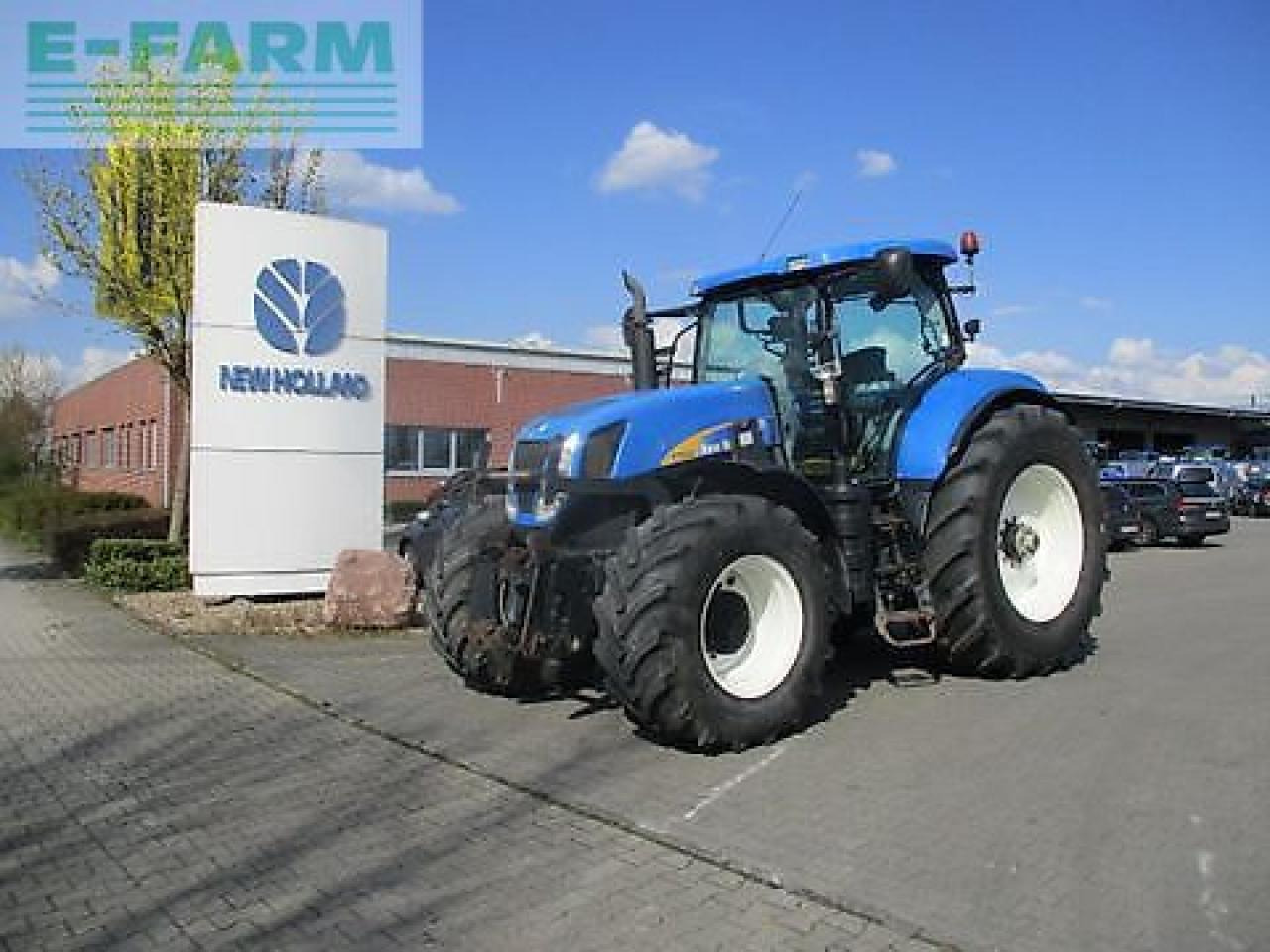 New Holland t7050 pc PC - Трактор: фото 2 New Holland t7050 pc PC - Трактор: фото 2