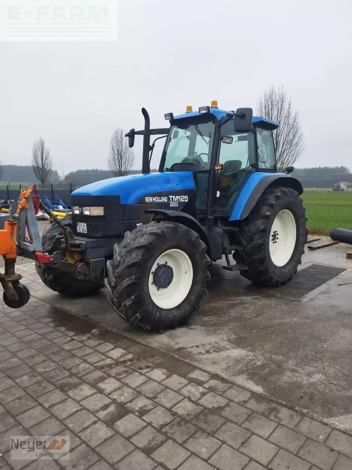 New Holland tm 125 - Трактор: фото 2 New Holland tm 125 - Трактор: фото 2