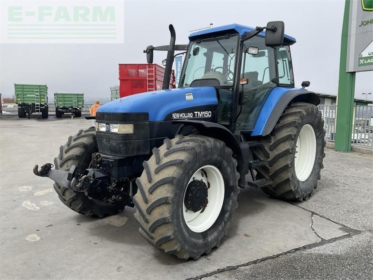 New Holland tm 150 - Трактор: фото 1 New Holland tm 150 - Трактор: фото 1