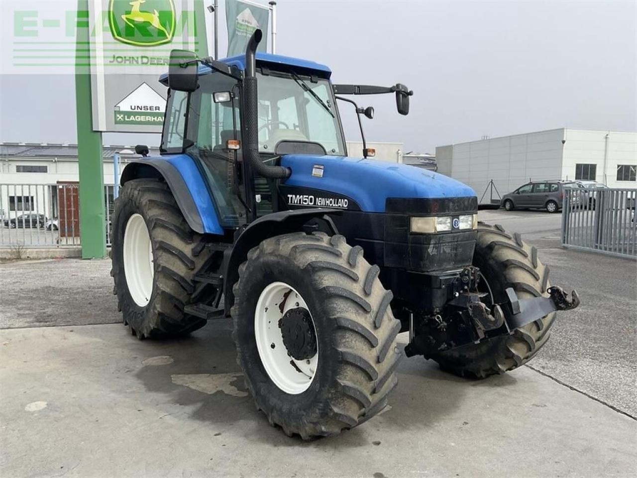 New Holland tm 150 - Трактор: фото 2 New Holland tm 150 - Трактор: фото 2