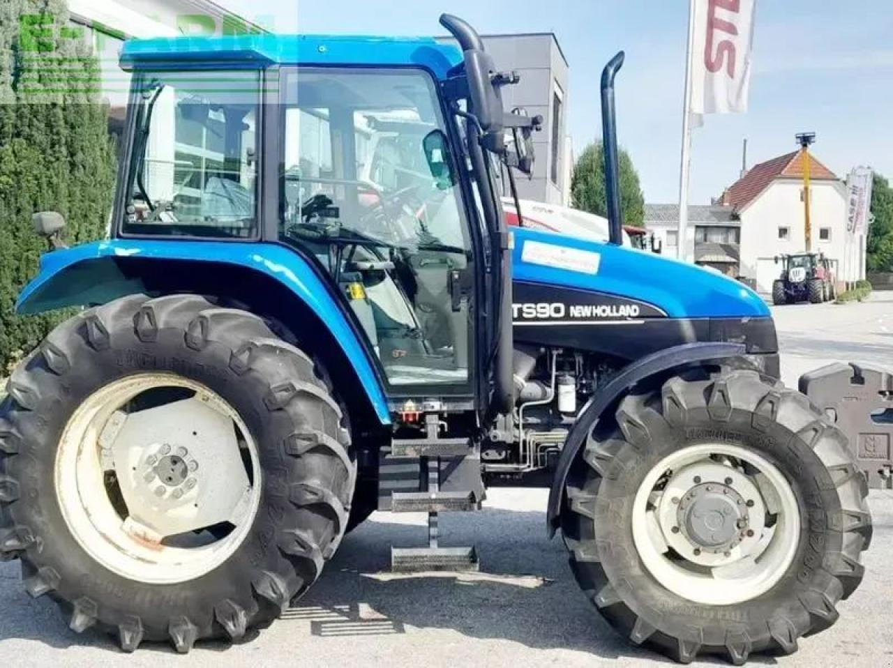 New Holland ts90 - Трактор: фото 4 New Holland ts90 - Трактор: фото 4
