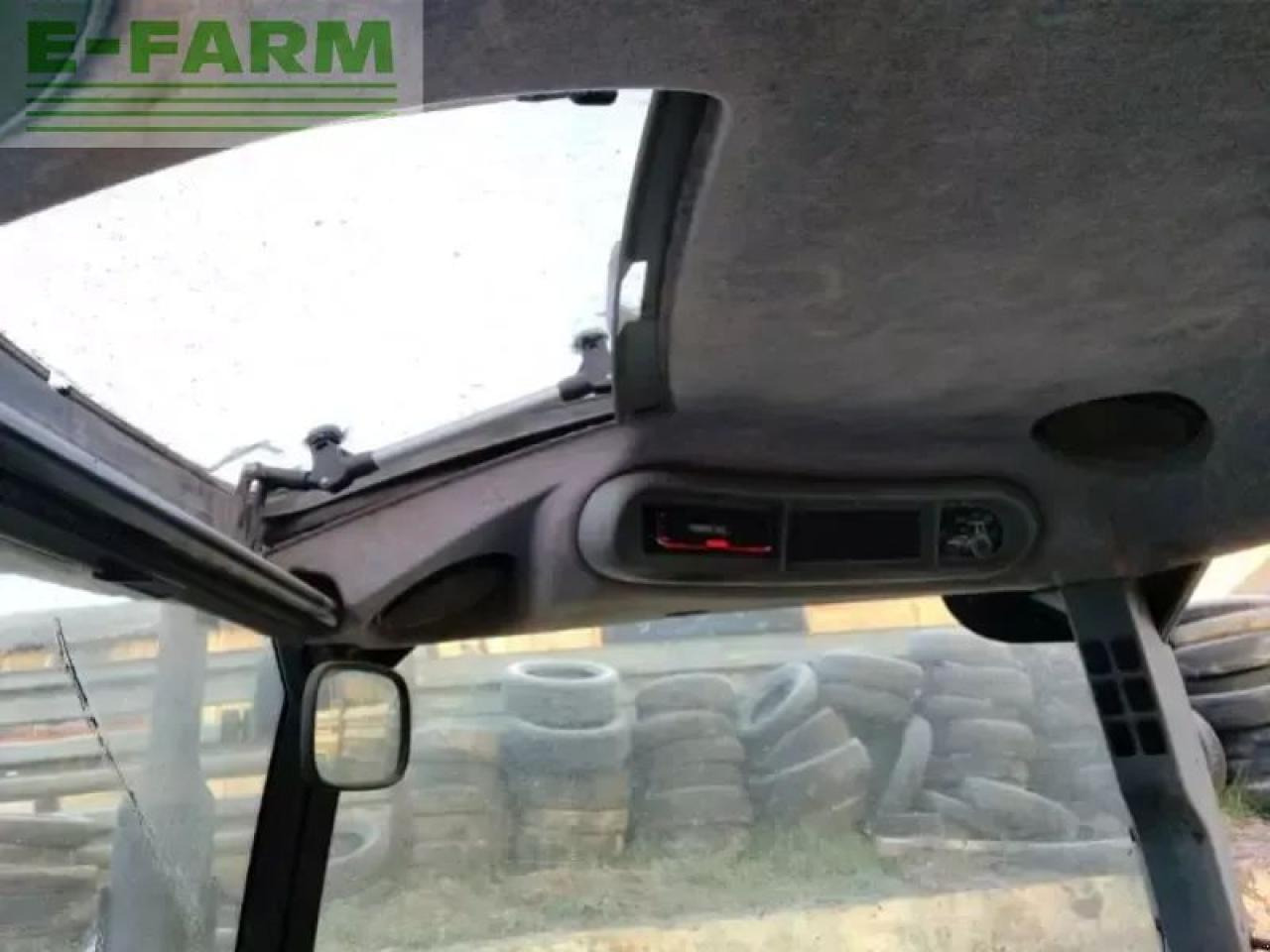 New Holland tsa 125 - Трактор: фото 5 New Holland tsa 125 - Трактор: фото 5