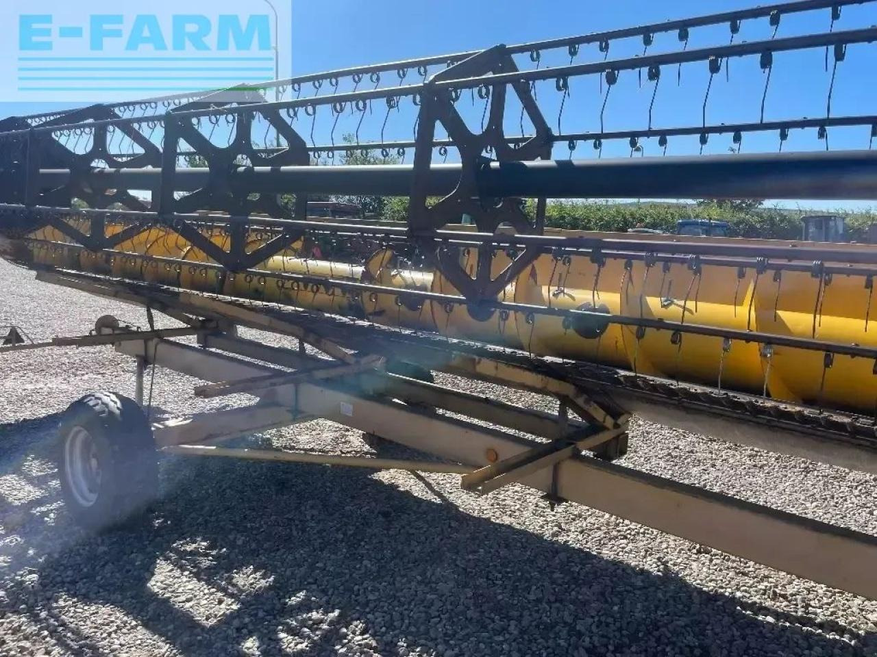 New Holland tx 66 - Зерноуборочный комбайн: фото 2 New Holland tx 66 - Зерноуборочный комбайн: фото 2