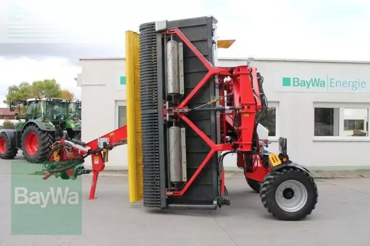 Pöttinger mergento vt 9220 - Сеноворошилка: фото 1 Pöttinger mergento vt 9220 - Сеноворошилка: фото 1