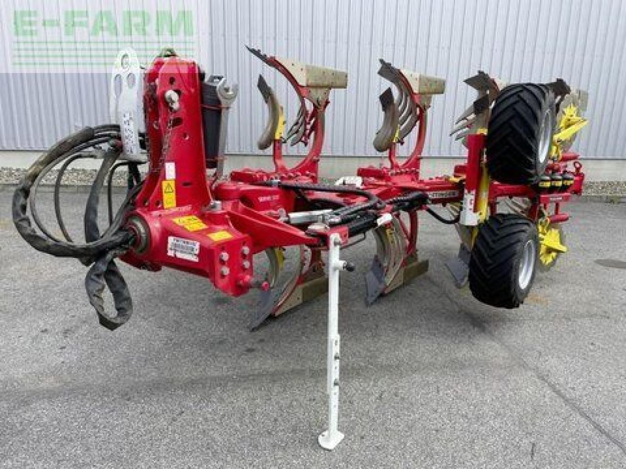 Pöttinger servo 3000 plus nova 4-scharig - Плуг: фото 2 Pöttinger servo 3000 plus nova 4-scharig - Плуг: фото 2