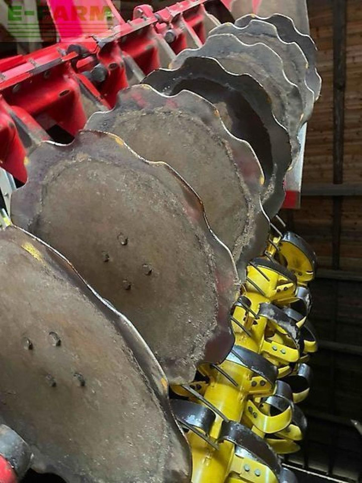 Pöttinger terradisc 6001 t - Дисковая борона: фото 3 Pöttinger terradisc 6001 t - Дисковая борона: фото 3