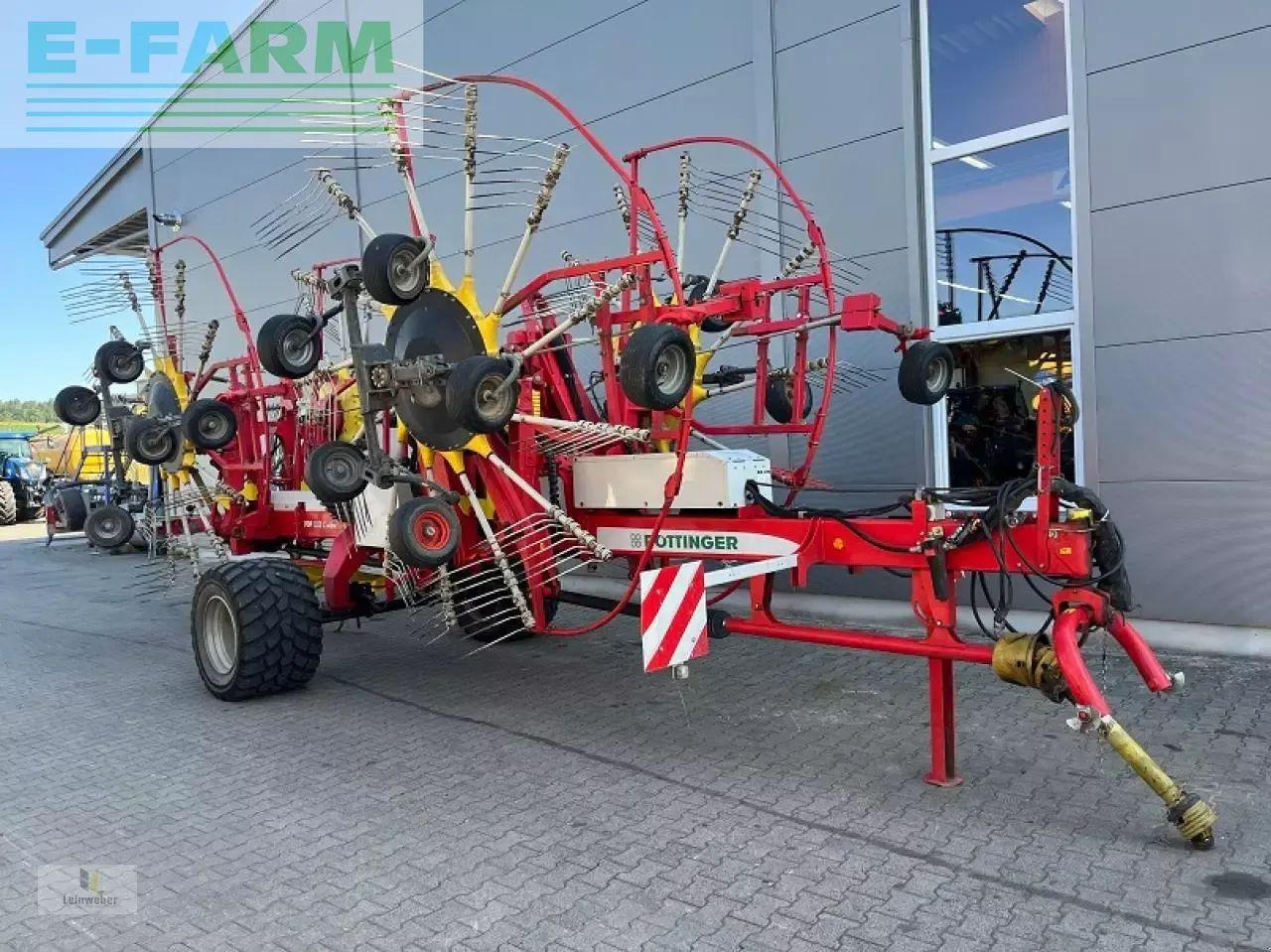 Pöttinger top 1252 c s-line - Сеноворошилка: фото 1 Pöttinger top 1252 c s-line - Сеноворошилка: фото 1