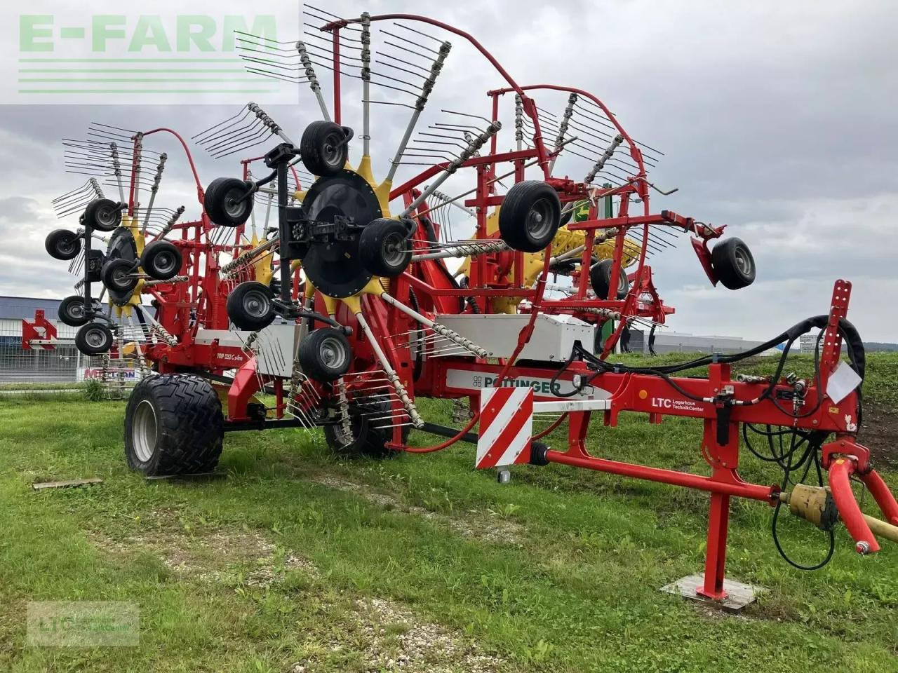 Pöttinger top 1252 c s-line - Сеноворошилка: фото 2 Pöttinger top 1252 c s-line - Сеноворошилка: фото 2