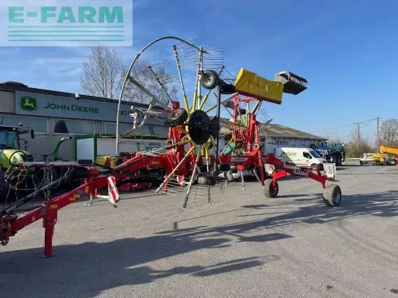 Pöttinger top 812 - Сеноворошилка: фото 1 Pöttinger top 812 - Сеноворошилка: фото 1