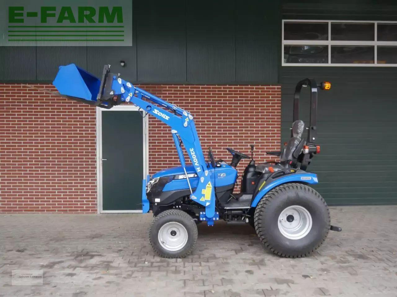 Solis 26 hst + frontlader - Трактор: фото 5 Solis 26 hst + frontlader - Трактор: фото 5