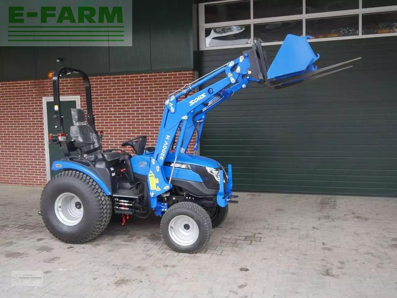 Solis 26 hst + frontlader - Трактор: фото 1 Solis 26 hst + frontlader - Трактор: фото 1