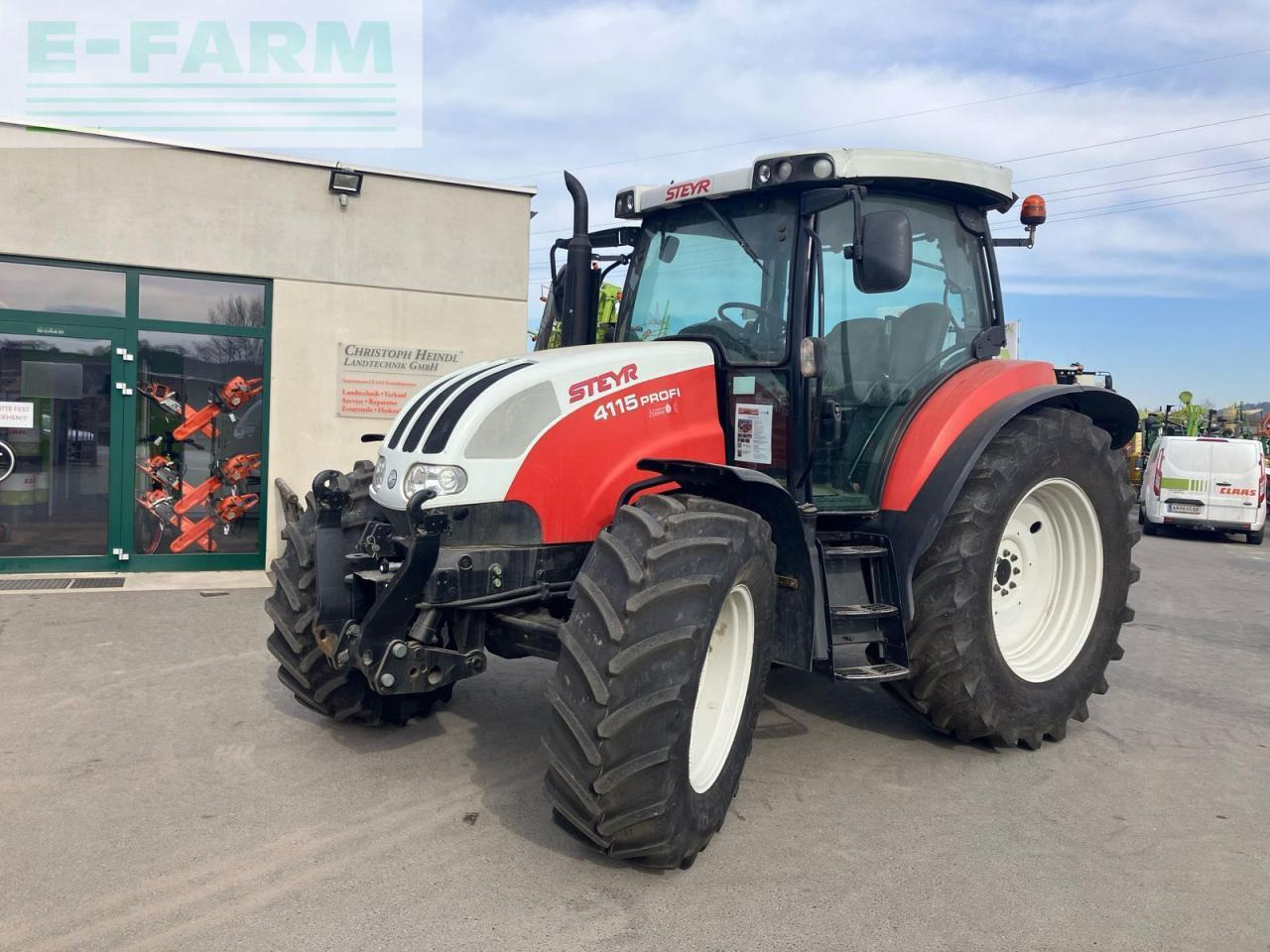 Steyr profi 4115 - Трактор: фото 1 Steyr profi 4115 - Трактор: фото 1