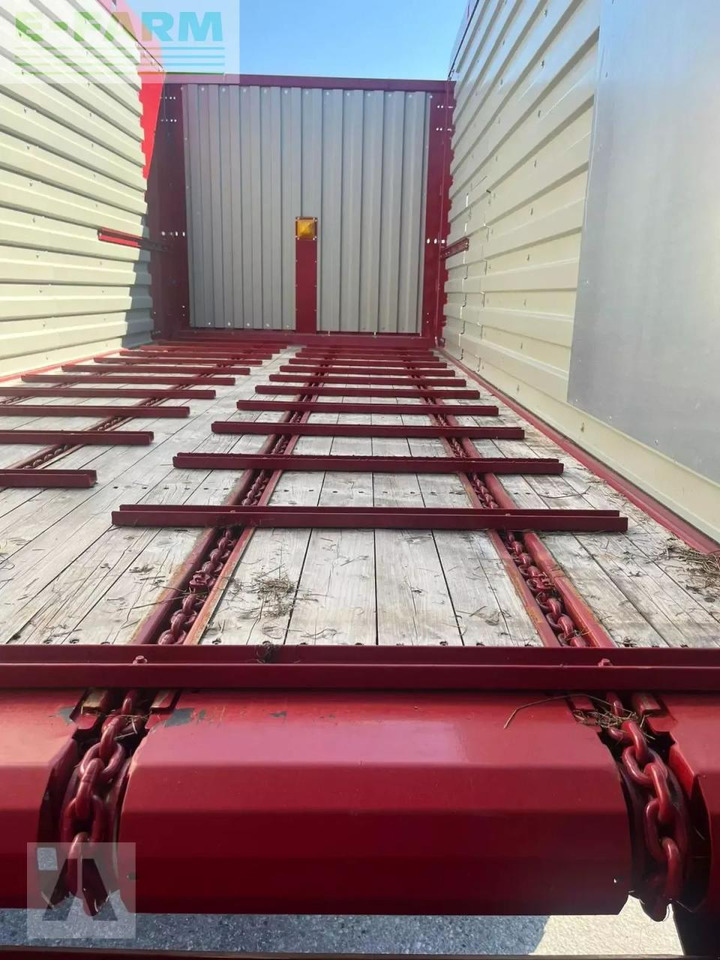 Самозагружающийся прицеп Strautmann giga vitesse 3601: фото 14 Самозагружающийся прицеп Strautmann giga vitesse 3601: фото 14