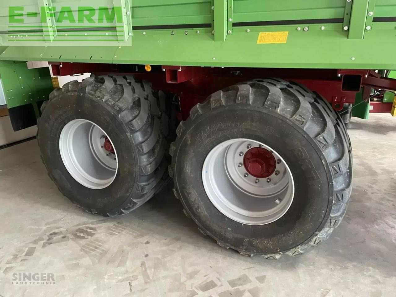 Strautmann magnon cfs 8-370 - Самозагружающийся прицеп: фото 5 Strautmann magnon cfs 8-370 - Самозагружающийся прицеп: фото 5