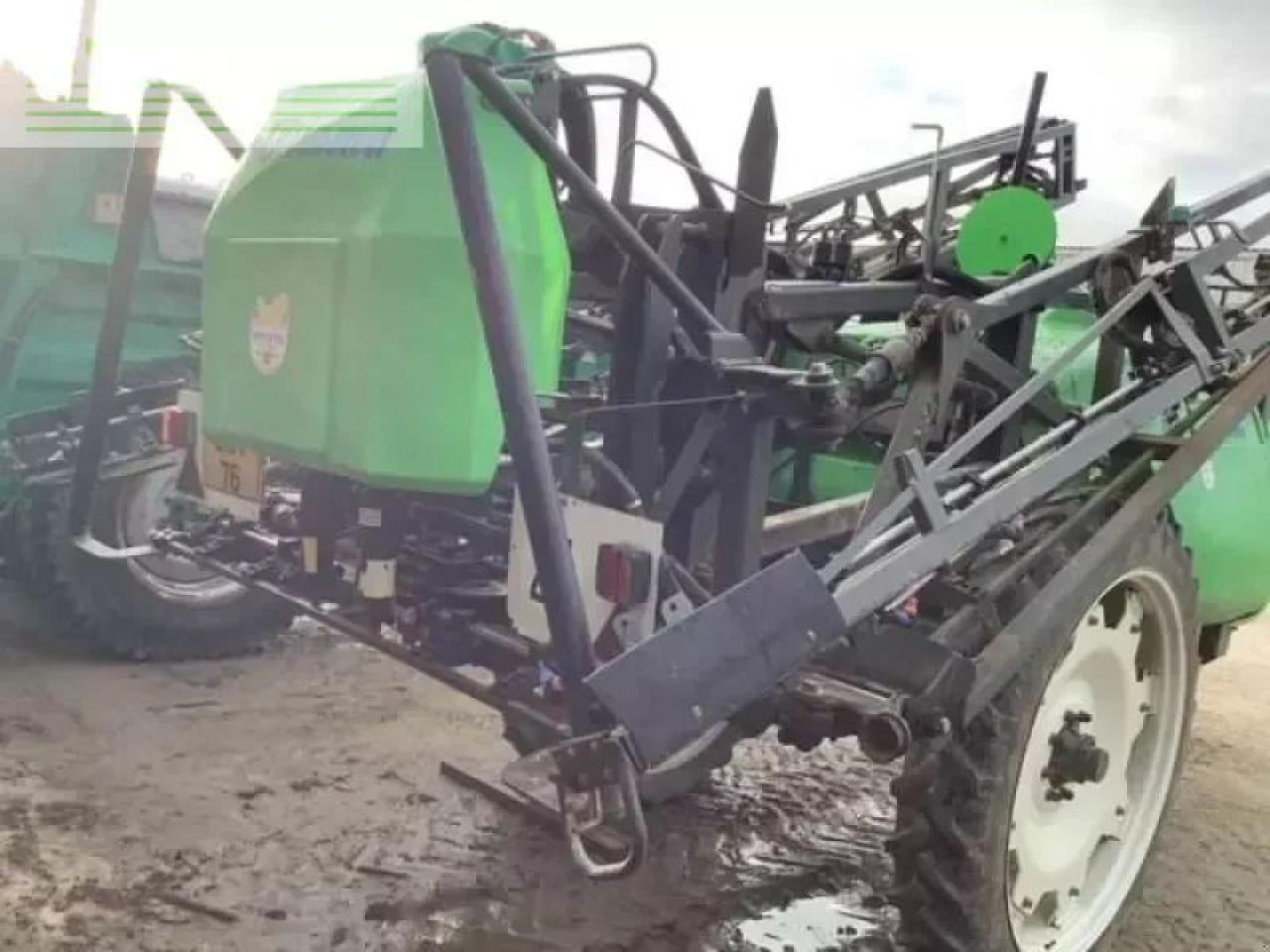 Tecnoma 3000l - Прицепной опрыскиватель: фото 5 Tecnoma 3000l - Прицепной опрыскиватель: фото 5