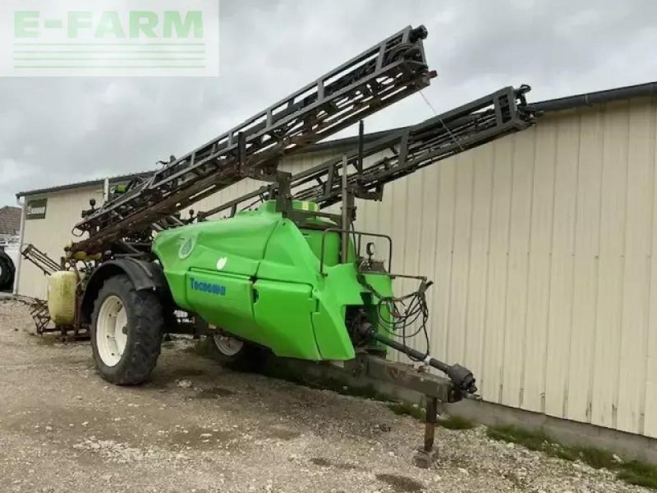 Tecnoma tecnis3500 - Прицепной опрыскиватель: фото 2 Tecnoma tecnis3500 - Прицепной опрыскиватель: фото 2