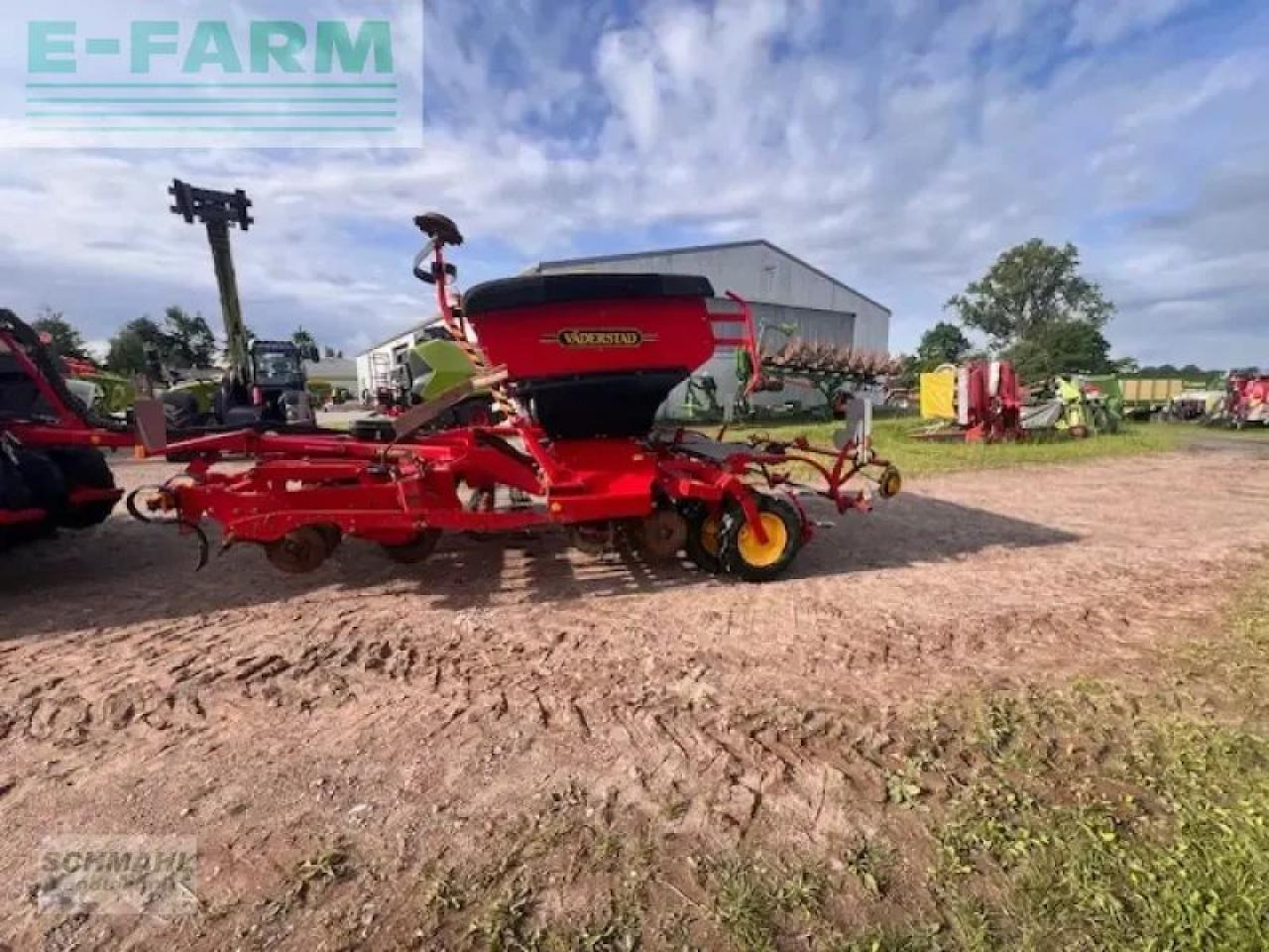 Väderstad rapid 300 s - Сеялка: фото 1 Väderstad rapid 300 s - Сеялка: фото 1