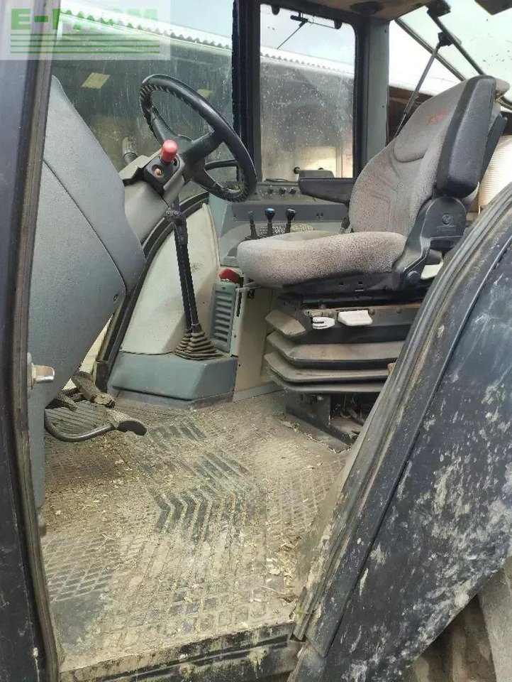 Valtra 8050 hitech HiTech - Трактор: фото 4 Valtra 8050 hitech HiTech - Трактор: фото 4