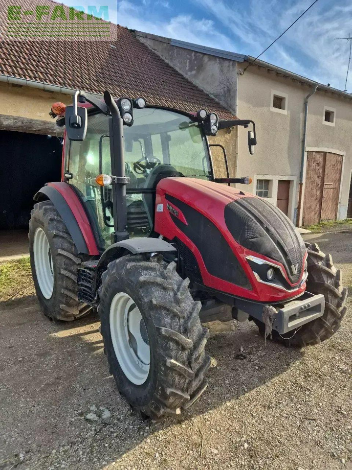 Valtra a85 - Трактор: фото 1 Valtra a85 - Трактор: фото 1