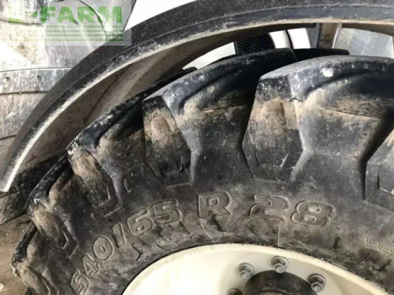 Valtra n155 - Трактор: фото 4 Valtra n155 - Трактор: фото 4