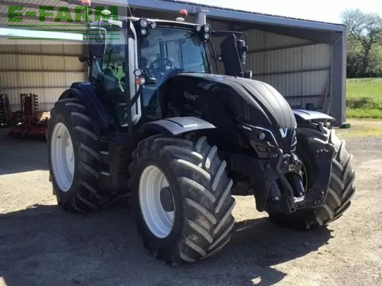 Valtra t 194 - Трактор: фото 3 Valtra t 194 - Трактор: фото 3