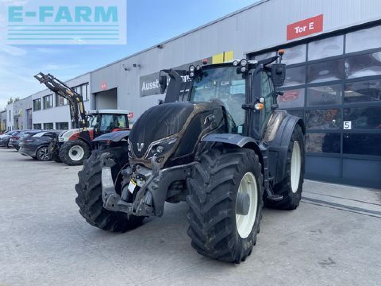 Valtra t 214 direct Direct - Трактор: фото 1 Valtra t 214 direct Direct - Трактор: фото 1