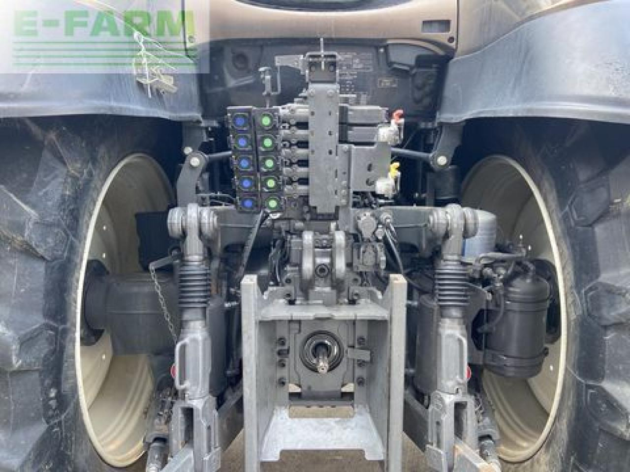 Valtra t 214 direct Direct - Трактор: фото 5 Valtra t 214 direct Direct - Трактор: фото 5