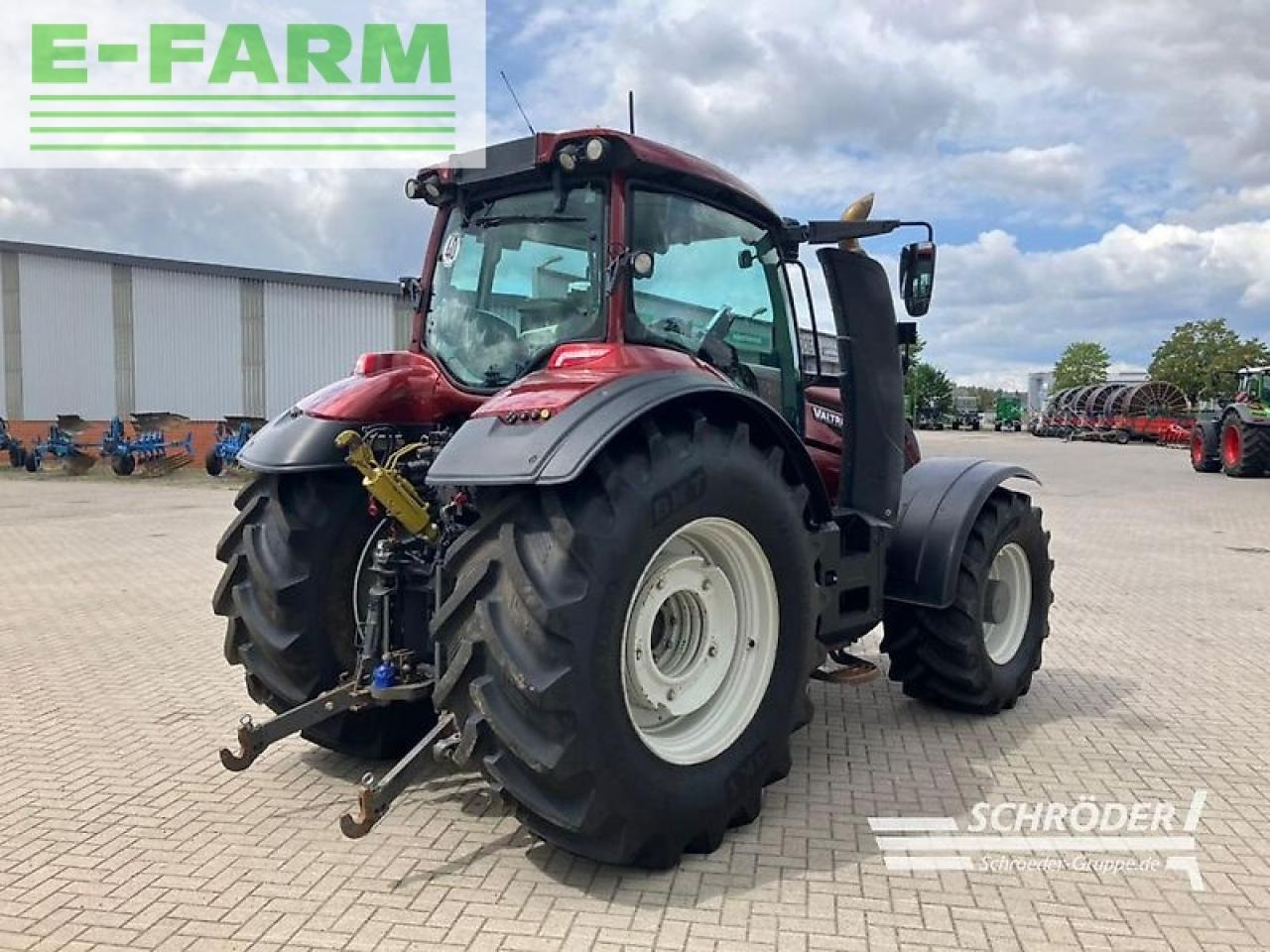 Valtra t 254 v smarttouch - Трактор: фото 4 Valtra t 254 v smarttouch - Трактор: фото 4