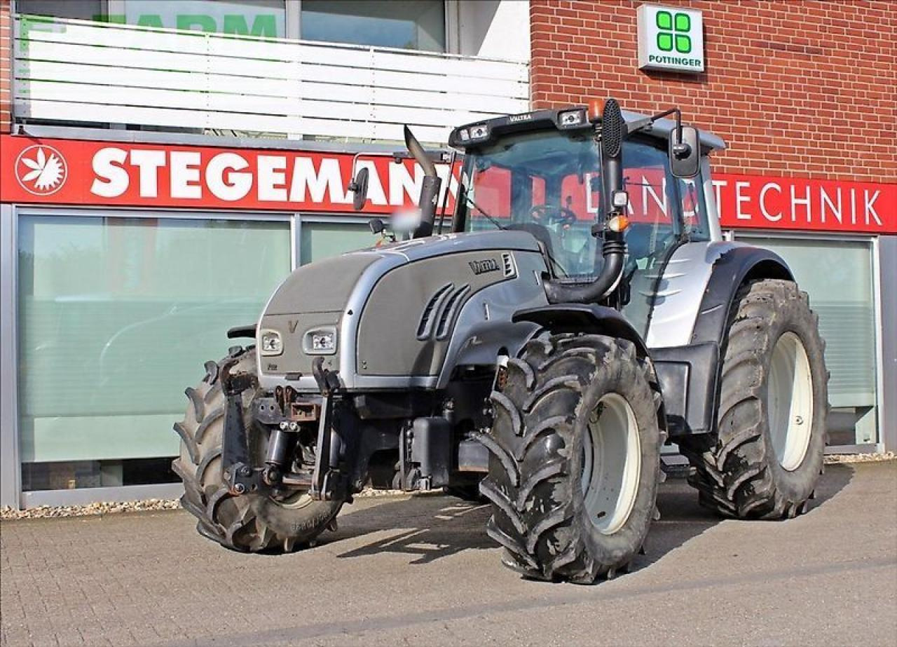 Valtra t132 versu Versu - Трактор: фото 1 Valtra t132 versu Versu - Трактор: фото 1