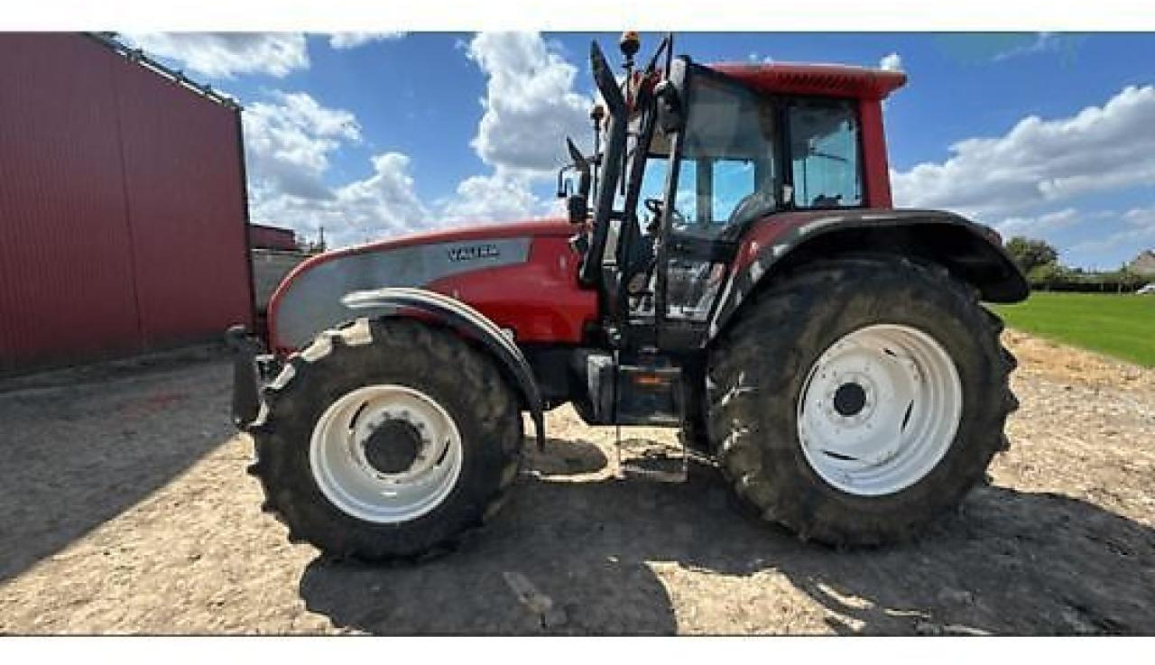 Valtra t160 - Трактор: фото 1 Valtra t160 - Трактор: фото 1