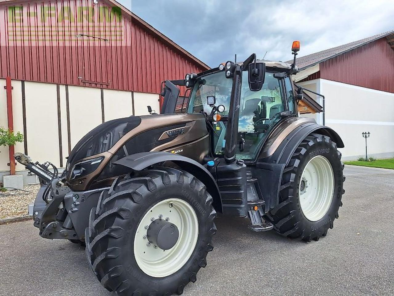 Valtra t214 direct (stufe v) Direct - Трактор: фото 2 Valtra t214 direct (stufe v) Direct - Трактор: фото 2