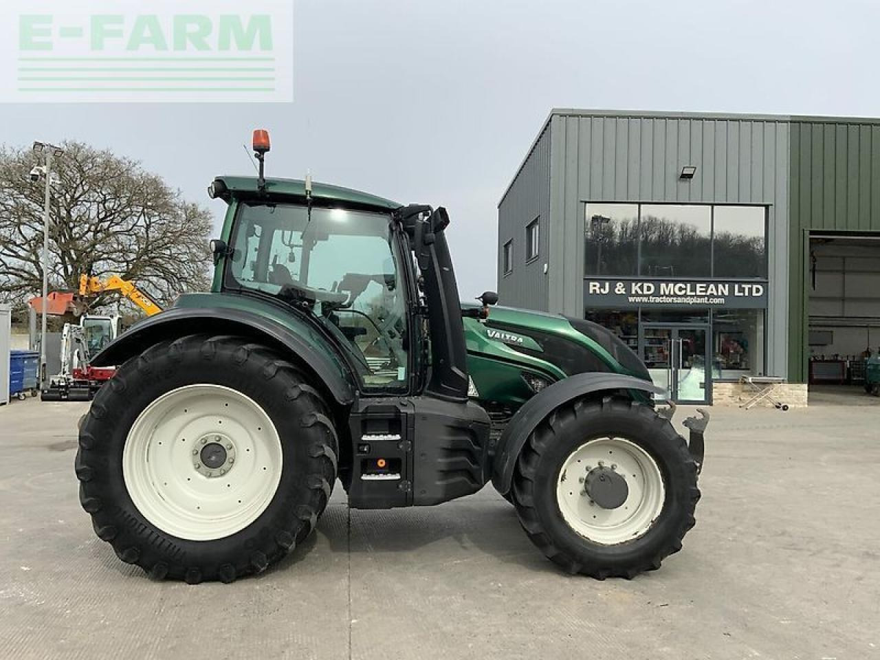 Valtra t214 versu unlimited tractor (st22268) Versu - Трактор: фото 1 Valtra t214 versu unlimited tractor (st22268) Versu - Трактор: фото 1