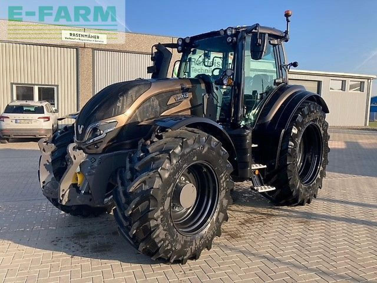 Valtra t215a - Трактор: фото 1 Valtra t215a - Трактор: фото 1