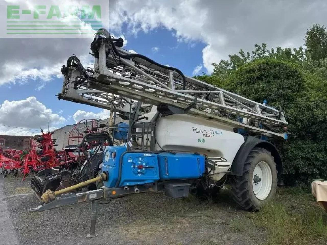 Meteor 4200 - Прицепной опрыскиватель: фото 1 Meteor 4200 - Прицепной опрыскиватель: фото 1