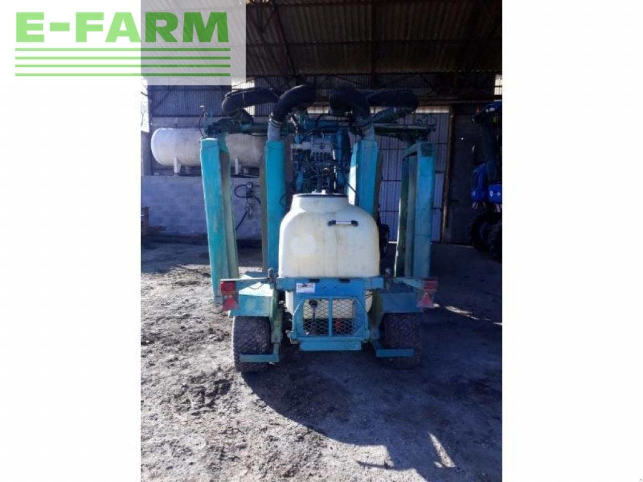 Tunnel - Прицепной опрыскиватель: фото 1 Tunnel - Прицепной опрыскиватель: фото 1