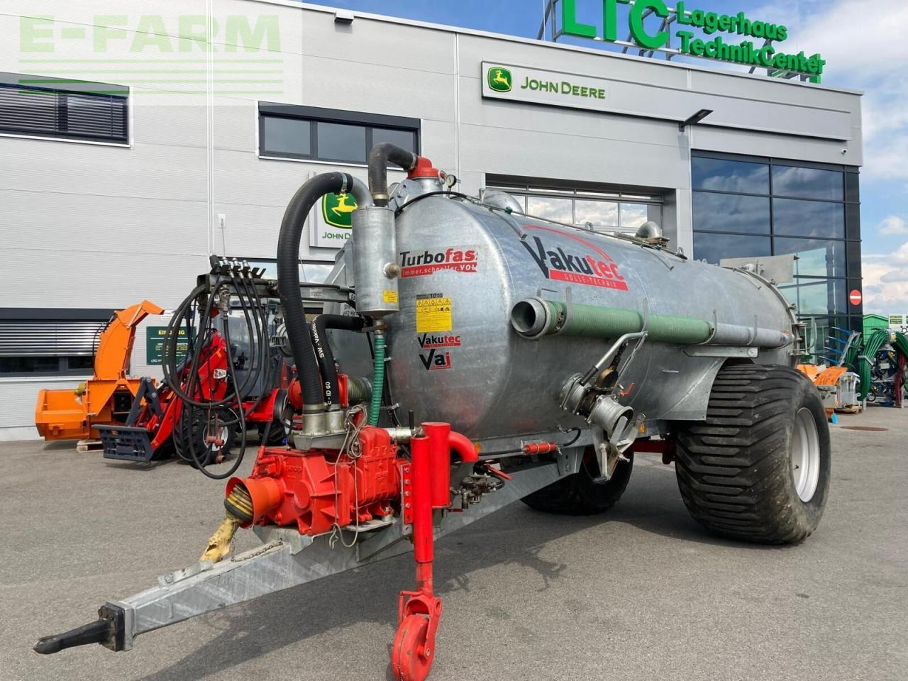 Va-t 8300 - Цистерна для жидкого навоза: фото 1 Va-t 8300 - Цистерна для жидкого навоза: фото 1