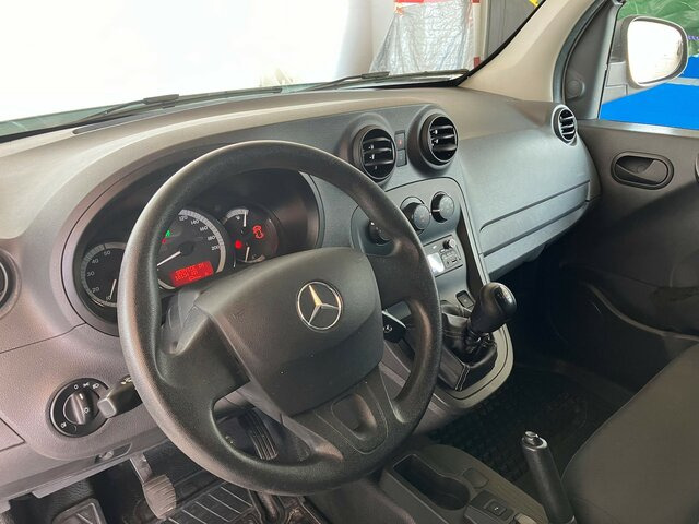 MERCEDES-BENZ Citan 111 CDI Kasten,Klima,Sortimo Ausbau - Пассажирский фургон: фото 3 MERCEDES-BENZ Citan 111 CDI Kasten,Klima,Sortimo Ausbau - Пассажирский фургон: фото 3