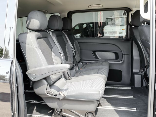 MERCEDES-BENZ EQV 300 Extralang,8Sitze,2elektr.Schiebetür,LED - Микроавтобус, Электробус: фото 5 MERCEDES-BENZ EQV 300 Extralang,8Sitze,2elektr.Schiebetür,LED - Микроавтобус, Электробус: фото 5